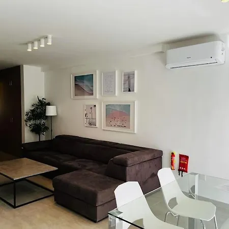 Apartment Sliema, Apt7, Stylish 2 Bedroom With Parking *