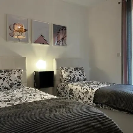 Sliema, Apt7, Stylish 2 Bedroom With Parking Sliema