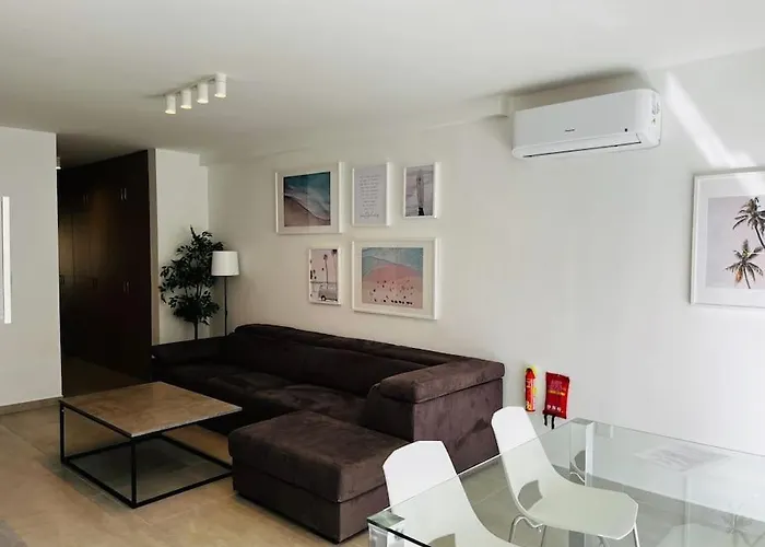 Apartment 2br & Parking, Promenade Walks *