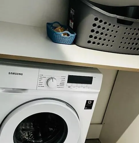 2br & Parking, Promenade Walks * Sliema